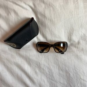 Ray-Ban Tortoise Color Sunglasses